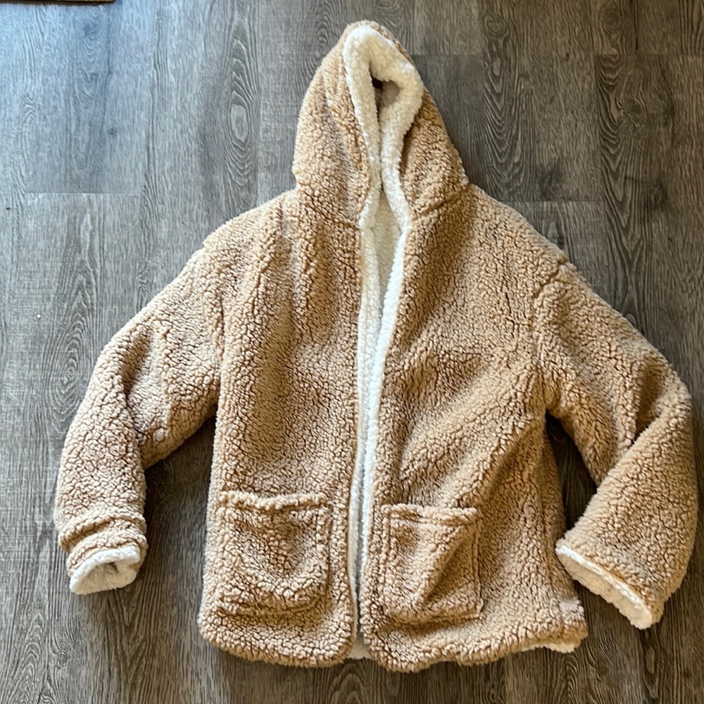 Super soft Sherpa plush reversible hoodie jacket